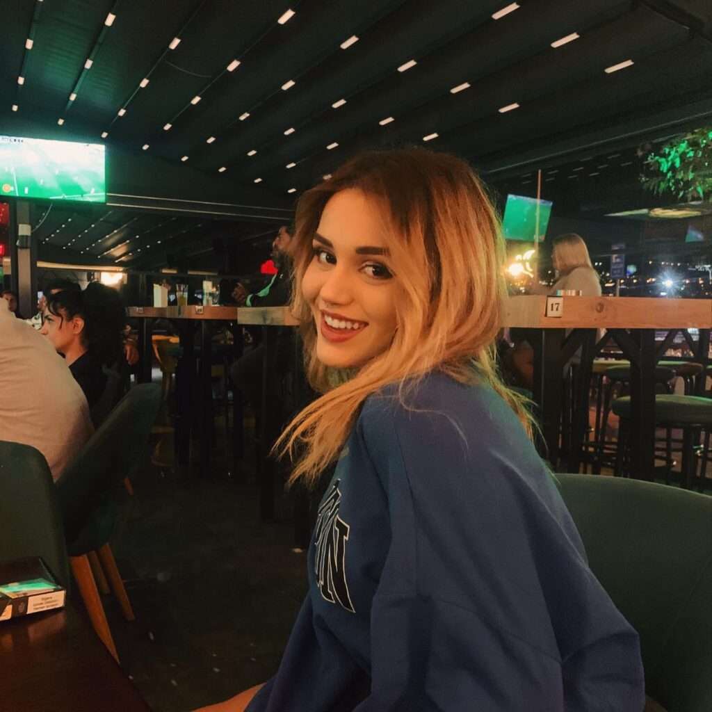 Maiya Slavic Teen Escort in New Delhi (2)