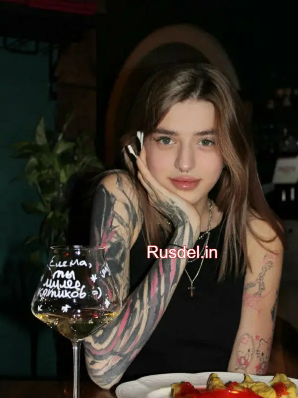 Alesya Russian escort in Delhi Aerocity (3)